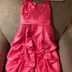 Girls dress. Size 12-14
